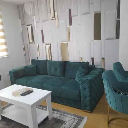 Vukadin Iv 34 Apartment